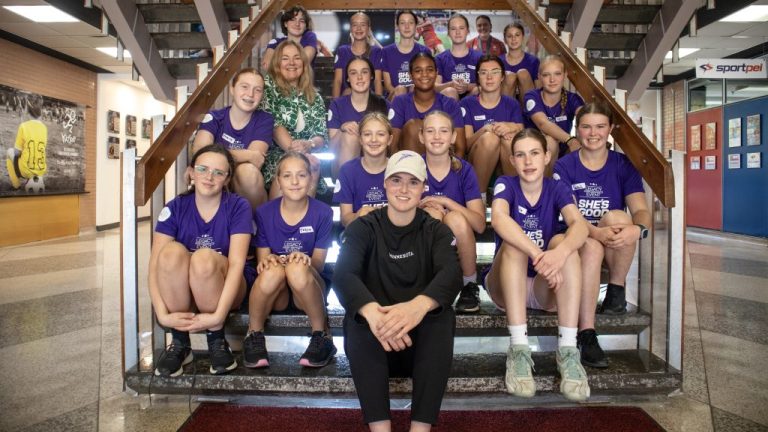 Shes-Good-Sept-25-group-4-1024x576